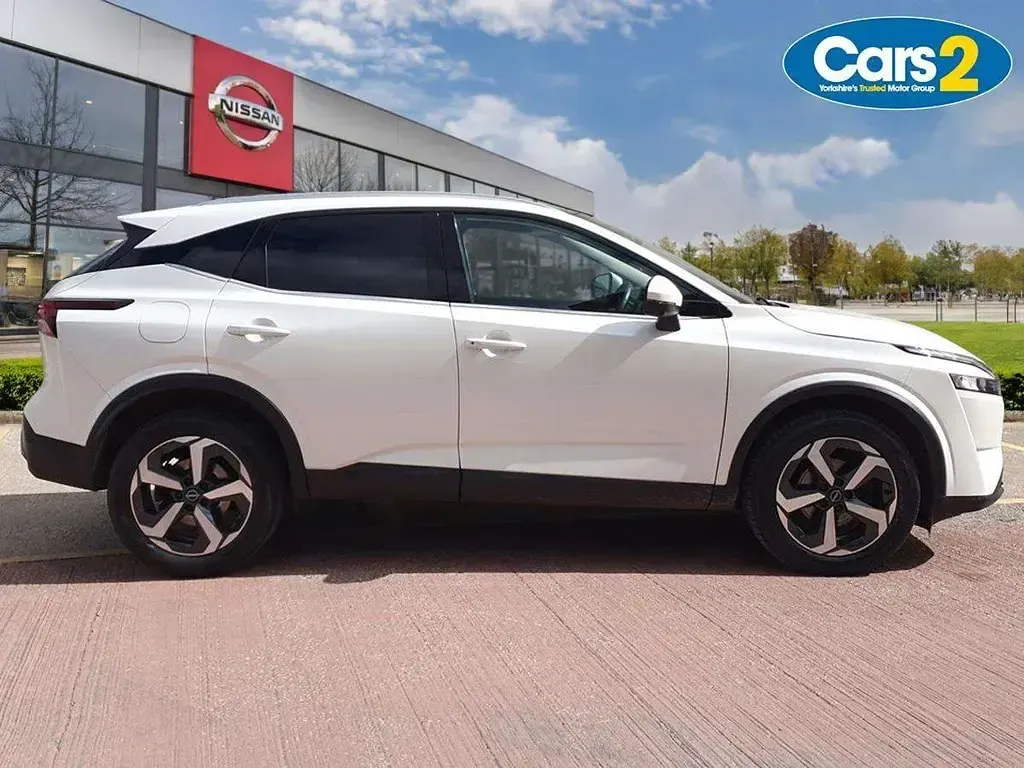 Used Nissan Qashqai N-Connecta 140 HP (102 kW) 2023 SUV