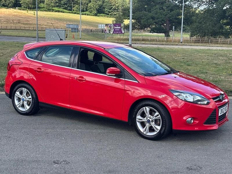 Red Used 2012 Ford Focus Zetec Hatchback | £4,250 (Fair price) - Image 1/4