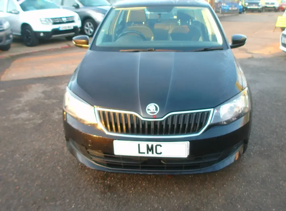 Used Skoda Fabia SE 90 HP (66 kW) 2015 Black Hatchback