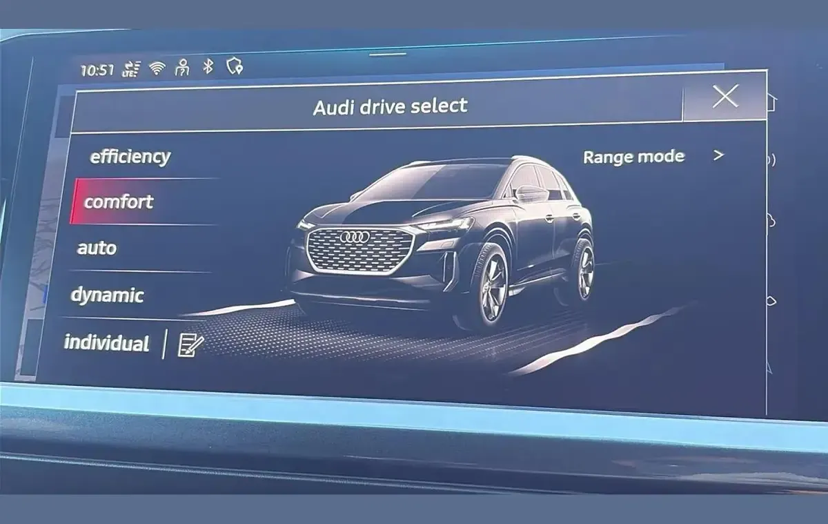 New Audi Q4 e-tron S-Line 206 kW (281 HP) 2026 Black SUV