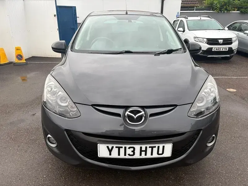 Used Mazda 2 Edition 84 HP (61 kW) 2013 Blue Hatchback