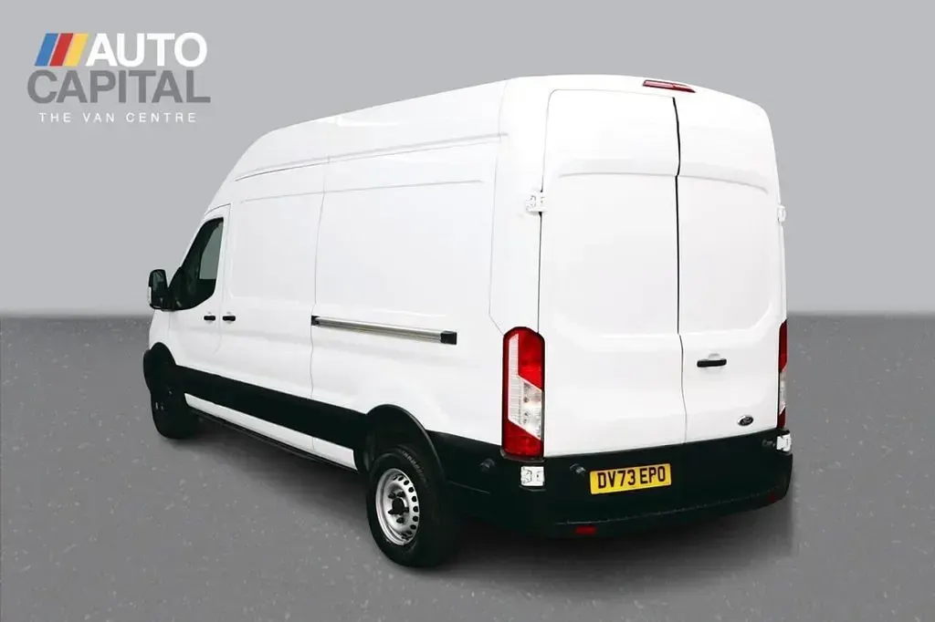 Used Ford Transit 130 HP (95 kW) 2023 White Van