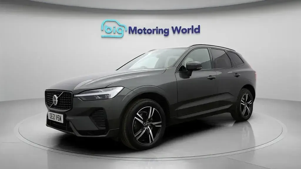 Used Volvo XC60 R-Design 250 HP (183 kW) 2021 Grey SUV