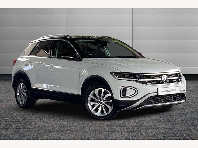 Pure white Used 2022 VW T-Roc Style SUV | £20,895 (Fair price) - Image 1/4