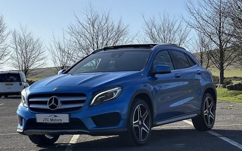 Used Mercedes GLA200 AMG line 156 HP (114 kW) 2016 Blue SUV