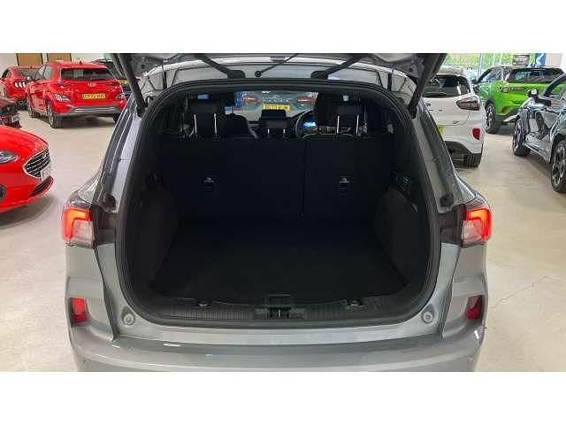 Used Ford Kuga ST-Line 225 HP (165 kW) 2024 Silver SUV