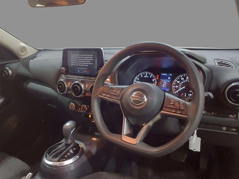 Used Nissan Juke Acenta 114 HP (83 kW) 2022 Grey SUV