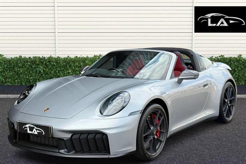 Used 2025 Porsche 911 | £149,995 (Fair price) - Image 1/1