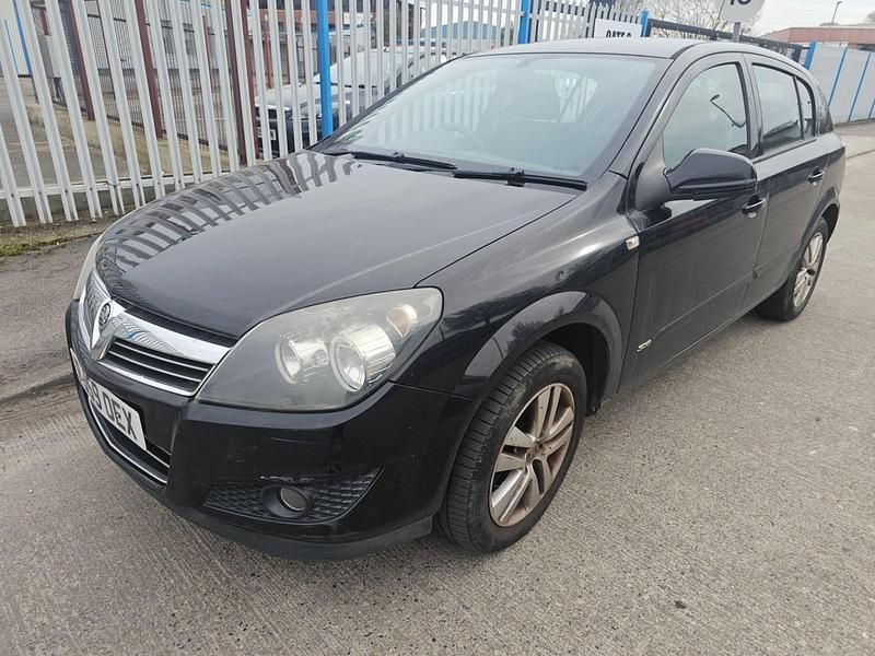 Used Vauxhall Astra 2009 Black Hatchback