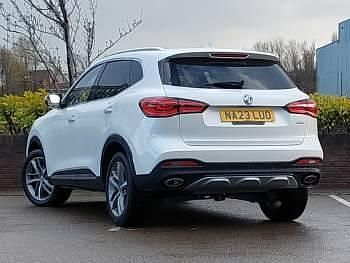 Used MG HS Exclusive 162 HP (119 kW) 2023 White SUV