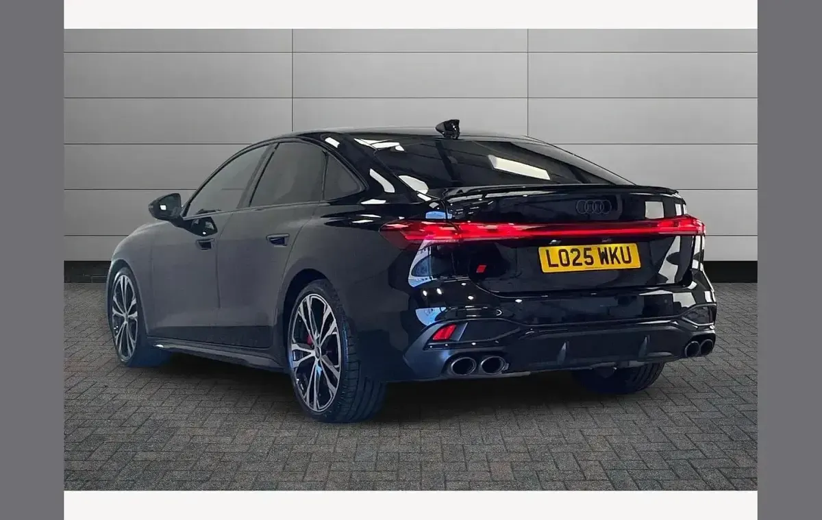 Used Audi A5 Advanced 362 HP (266 kW) 2025 Black Sedan