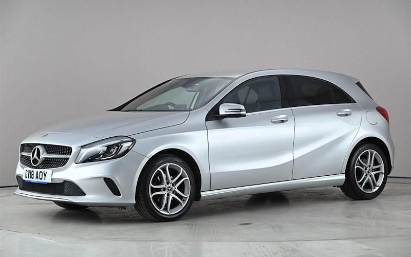 Used Mercedes A180 Sport Edition 109 HP (80 kW) 2018 Silver Hatchback