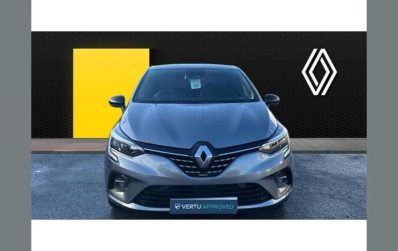 Used Renault Clio V Techno 90 HP (66 kW) 2022 Grey Hatchback
