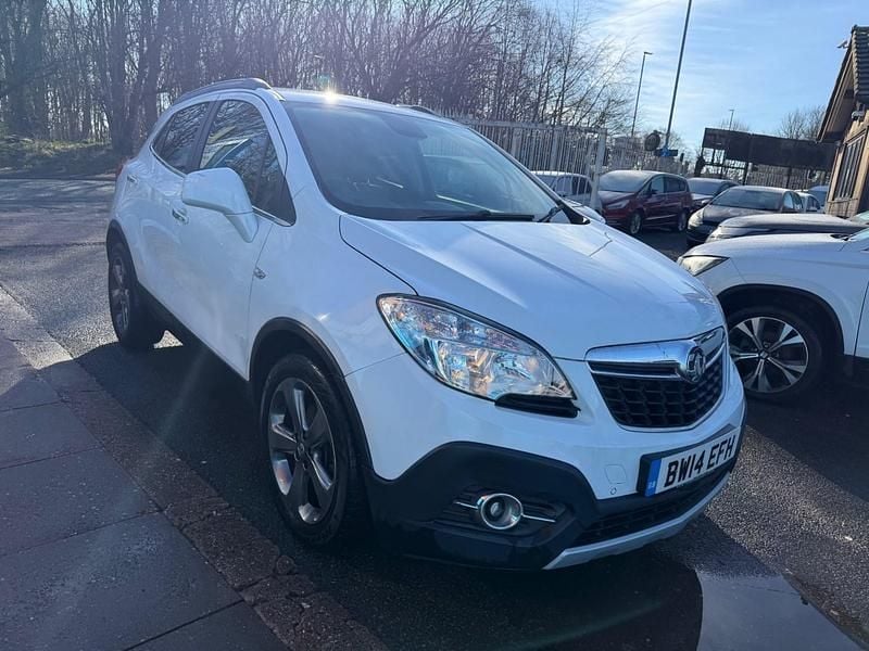 Used Vauxhall Mokka 130 HP (95 kW) 2014 White SUV