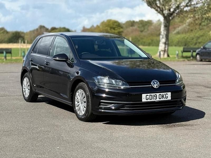 Black Used 2019 VW Golf VII S Hatchback | £9,795 (Fair price) - Image 1/4