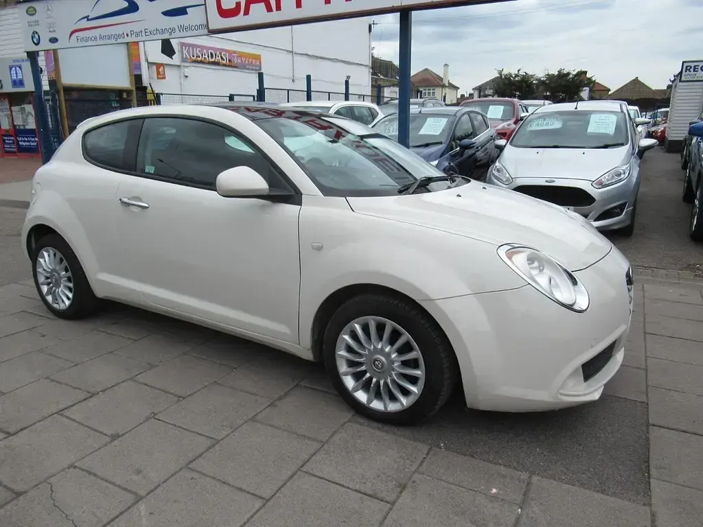 Used Alfa Romeo MiTo Sprint 2012 White Hatchback