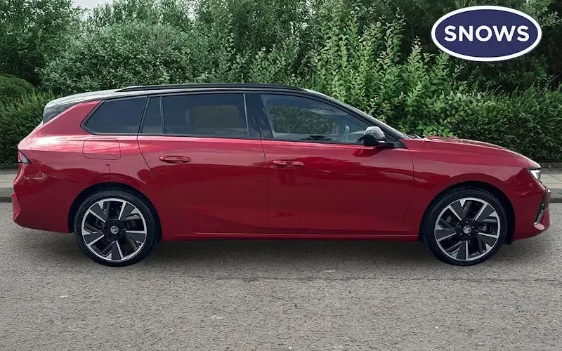 Used Vauxhall Astra Ultimate 114 kW (156 HP) 2026 Estate