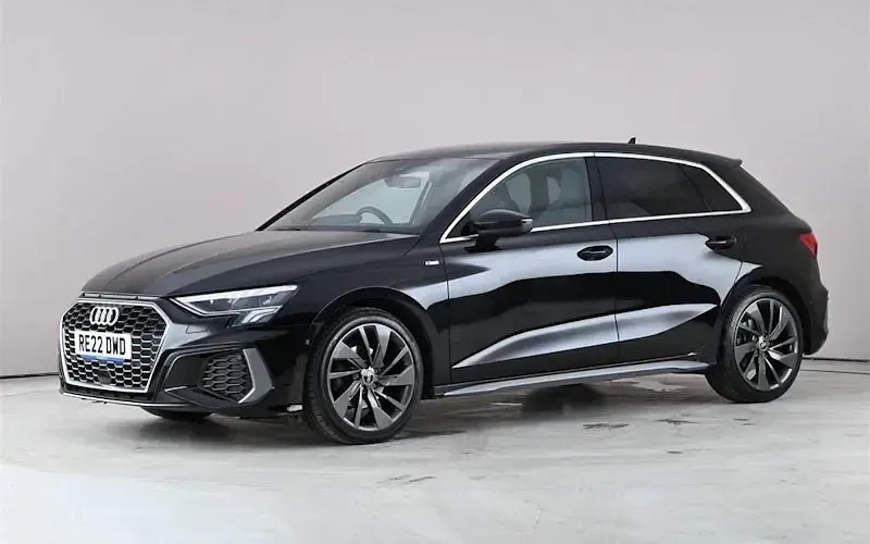 Used Audi A3 Sportback S-Line 150 HP (110 kW) 2024 Hatchback