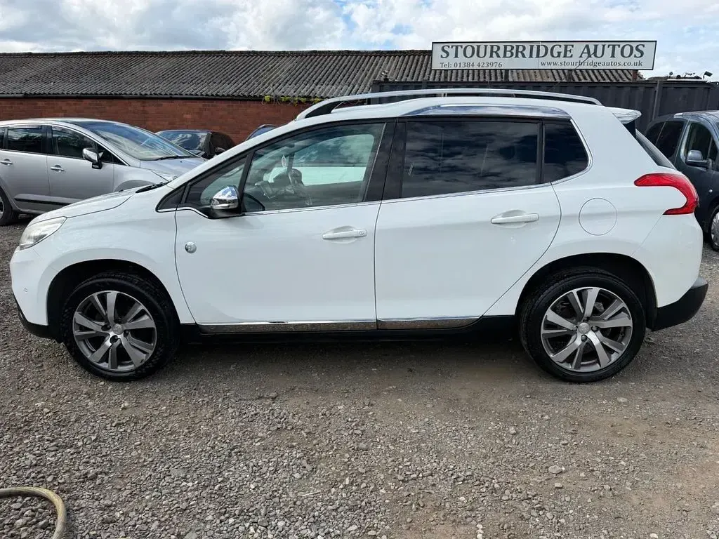 Used Peugeot 2008 Crossway 92 HP (67 kW) 2014 White SUV
