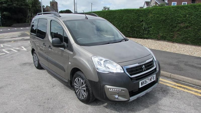 Bronze Used 2018 Peugeot TePee Outdoor MPV | £9,495 (Good price) - Image 1/4