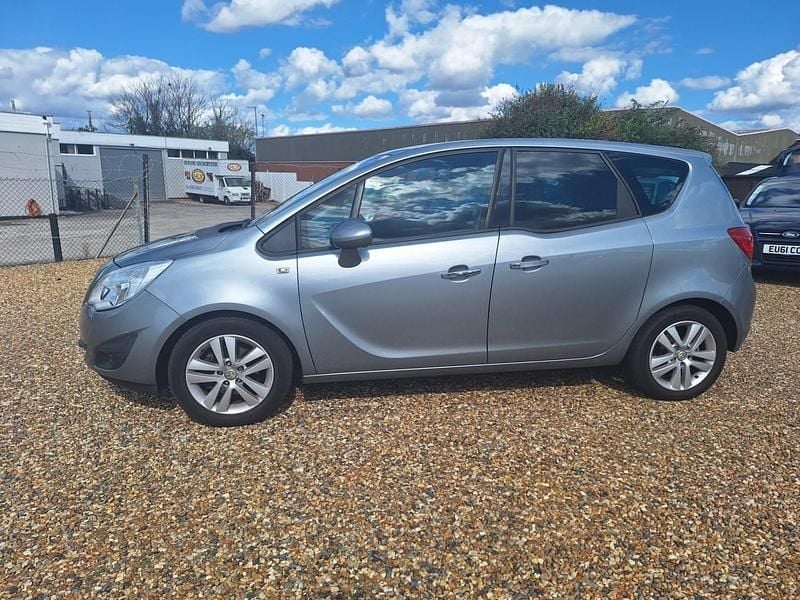 Used Vauxhall Meriva 2011 Silver MPV