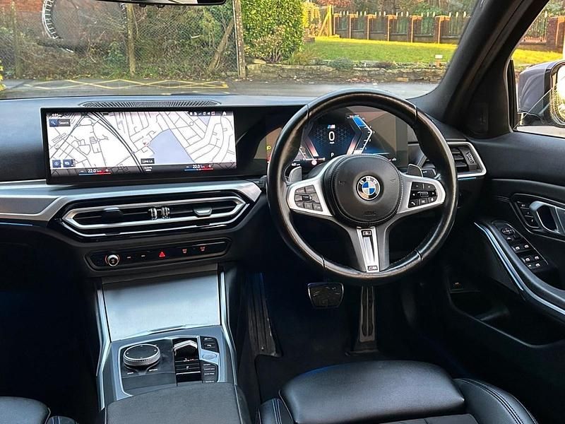 Begagnad BMW 320 M Sport 2022 Grå Sedan