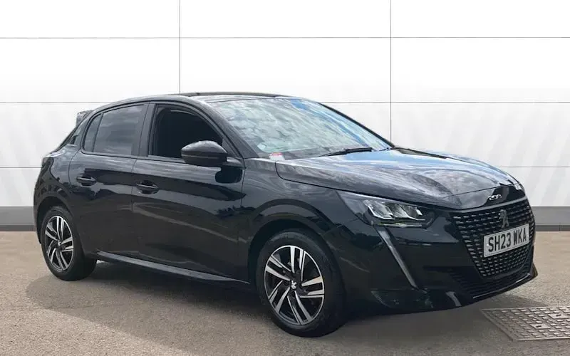 Used Peugeot 208 Active+ 102 HP (75 kW) 2023 Hatchback
