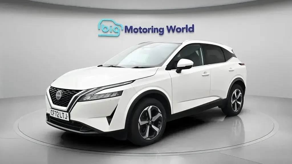 Used Nissan Qashqai N-Connecta 140 HP (102 kW) 2023 White SUV