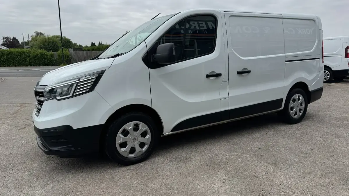Used Renault Trafic 2023 White