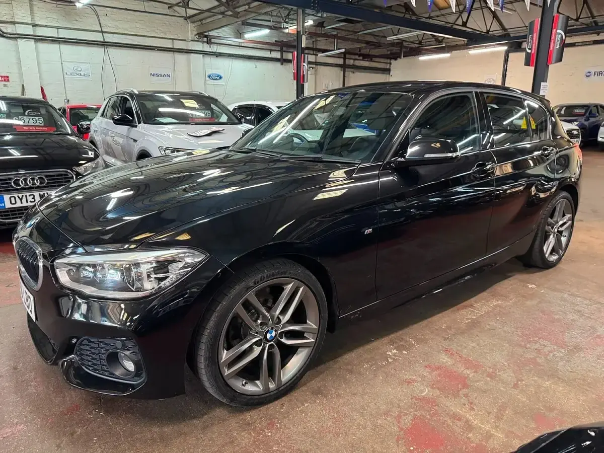 Used BMW 118 M Sport 150 HP (110 kW) 2018 Black Hatchback