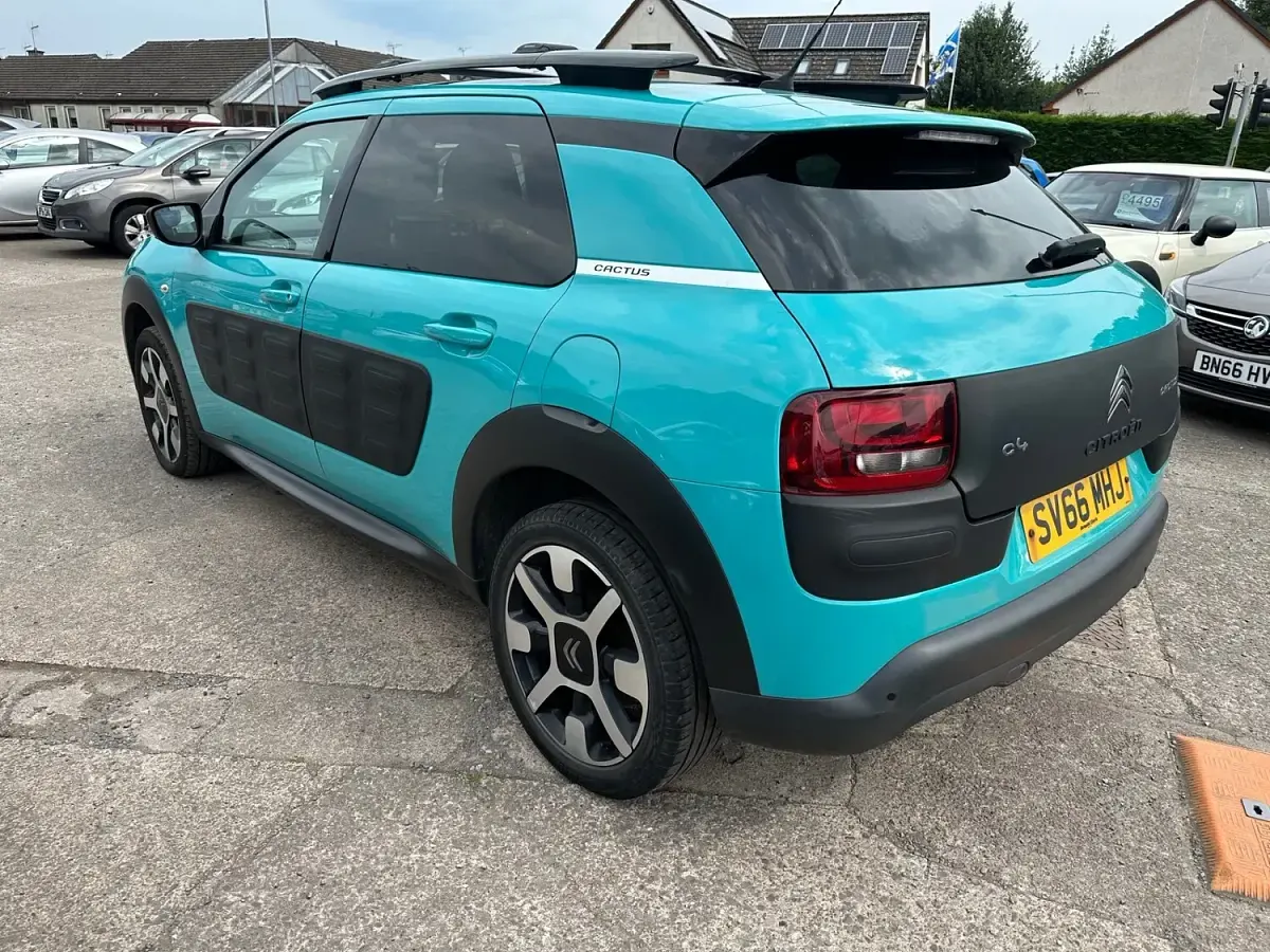 Used Citroën C4 Cactus Flair 2016 Blue Hatchback