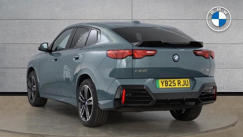 Used BMW iX2 M Sport 147 kW (201 HP) 2025 Green SUV