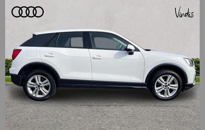 Used Audi Q2 Sport 108 HP (79 kW) 2023 White SUV