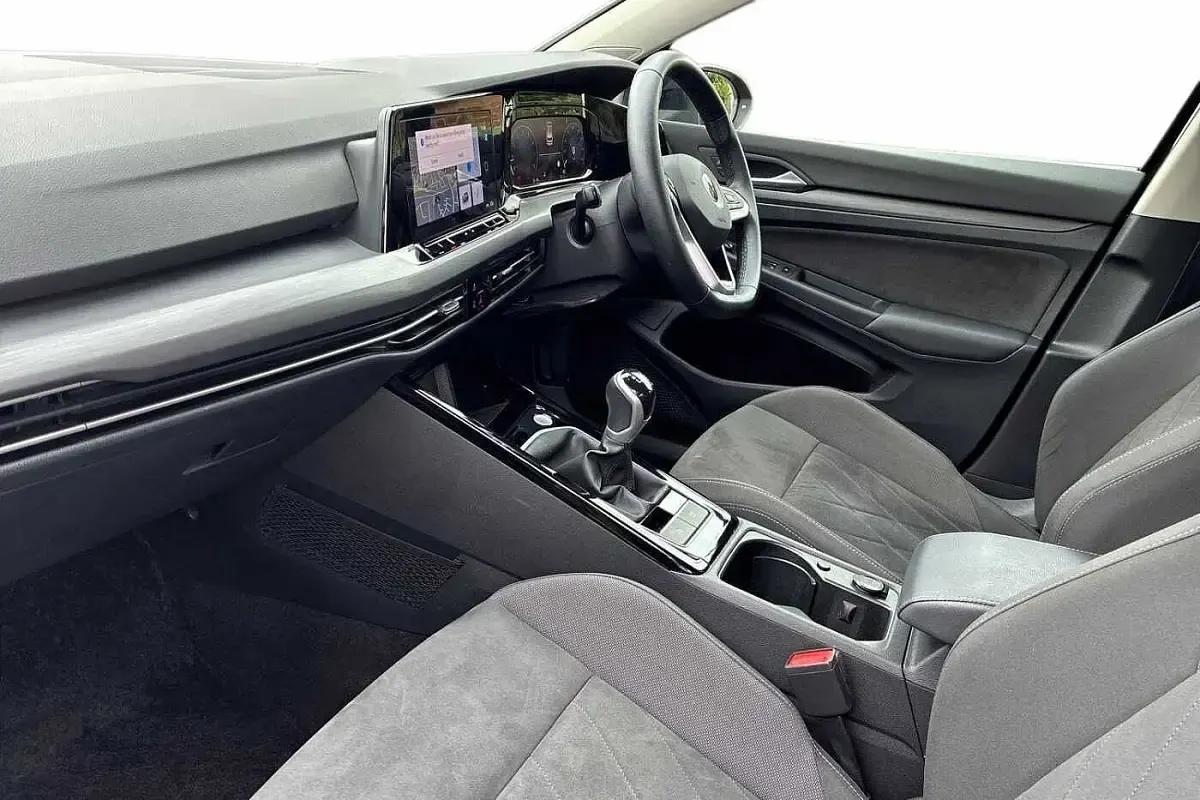 Used VW Golf VIII Edition 130 HP (95 kW) 2023 Black Hatchback
