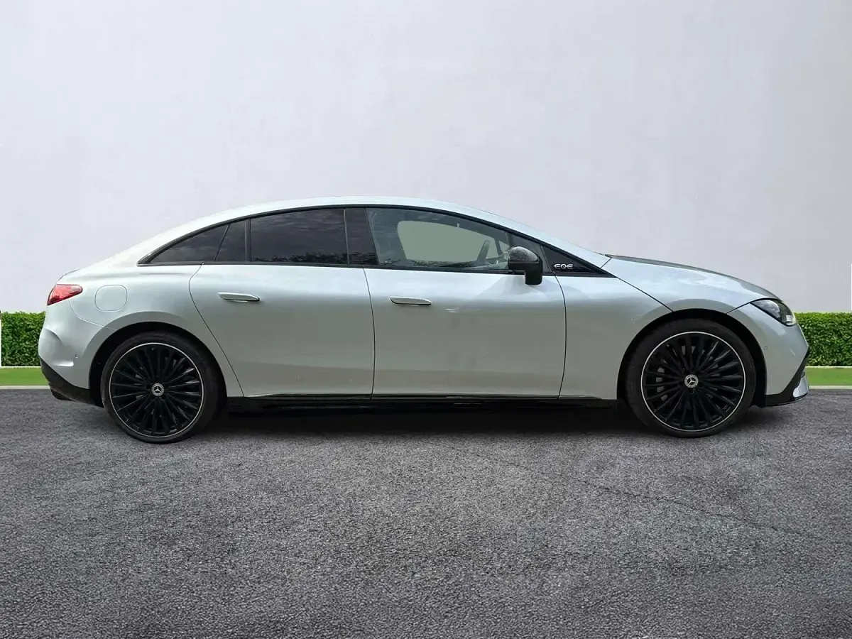 Used Mercedes EQE350 AMG line 214 kW (292 HP) 2025 Silver Sedan