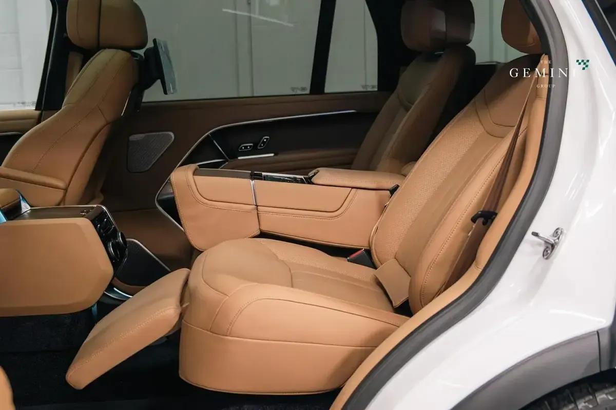 New Land Rover Range Rover Autobiography 2025 White SUV