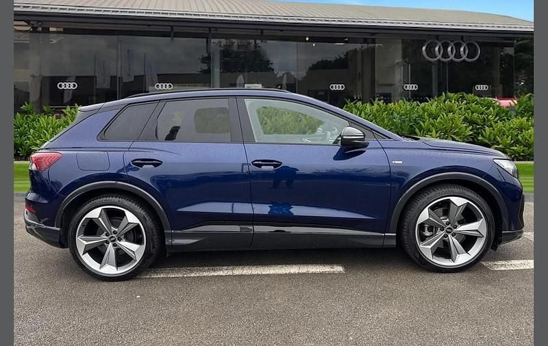 Used Audi Q4 e-tron Black Edition 125 kW (170 HP) 2025 Other SUV