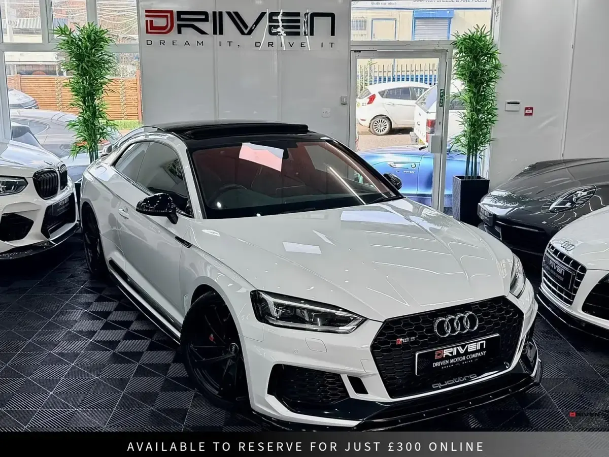 Begagnad Audi RS5 Advanced 450 HK (330 kW) 2018 Vit Sportkupé
