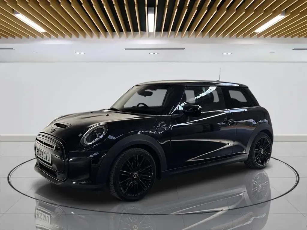 Used Mini Cooper SE Hatch 135 kW (184 HP) 2022 Black Hatchback