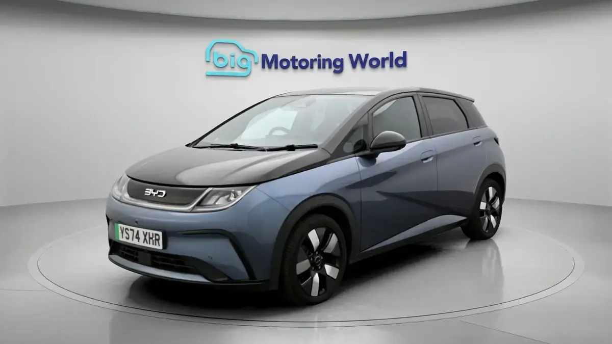 Used BYD Dolphin Design 150 kW (204 HP) 2024 Black/grey Hatchback