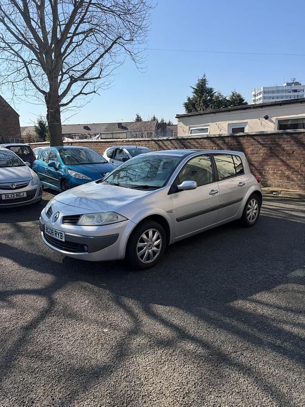 Used Renault Mégane III Dynamique 2008 Silver Hatchback