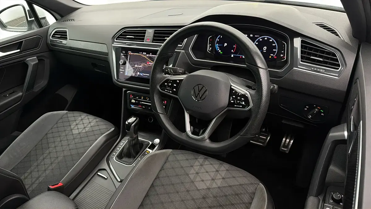 Used VW Tiguan R-line 150 HP (110 kW) 2023 SUV
