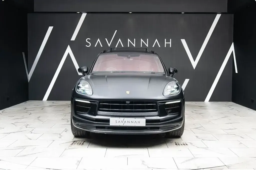 Used Porsche Macan 380 HP (279 kW) 2023 Black SUV