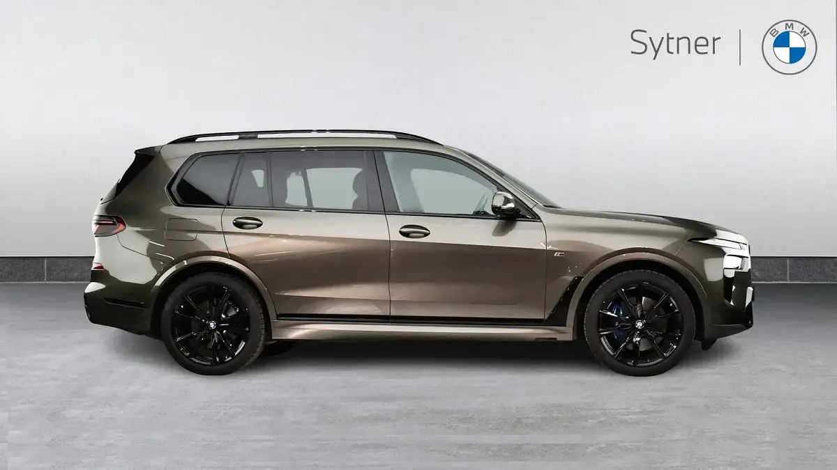 Used BMW X7 M Sport 376 HP (276 kW) 2024 Green SUV