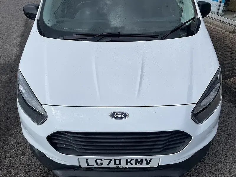 Used Ford Transit Courier Trend 74 HP (54 kW) 2020 White Van