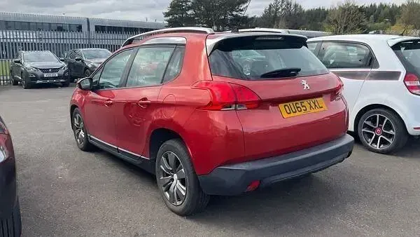 Usado Peugeot 2008 Active 2015 Vermelho SUV
