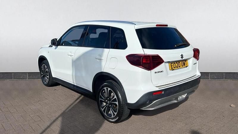 Used Suzuki Vitara SZ-T 140 HP (102 kW) 2020 White SUV