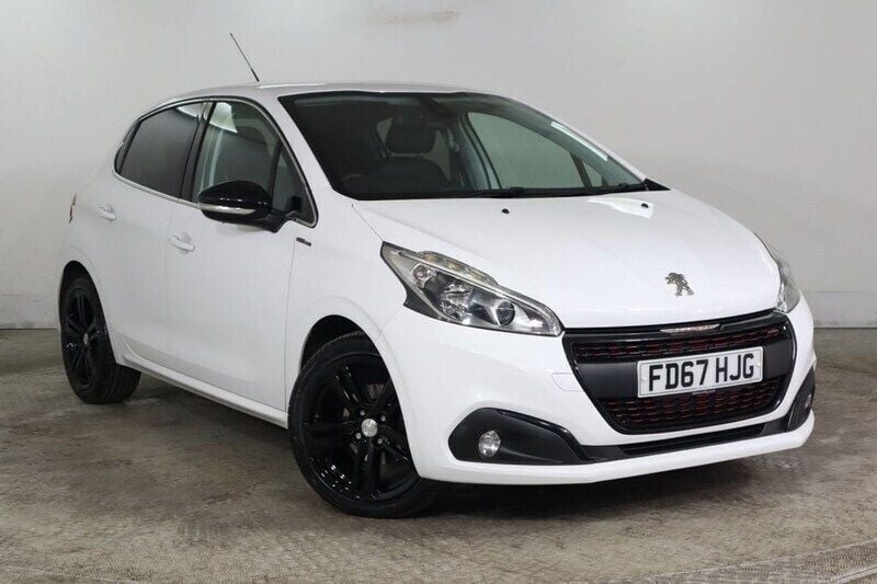 White Used 2017 Peugeot 208 GT-line Hatchback | £5,495 (Fair price) - Image 1/4
