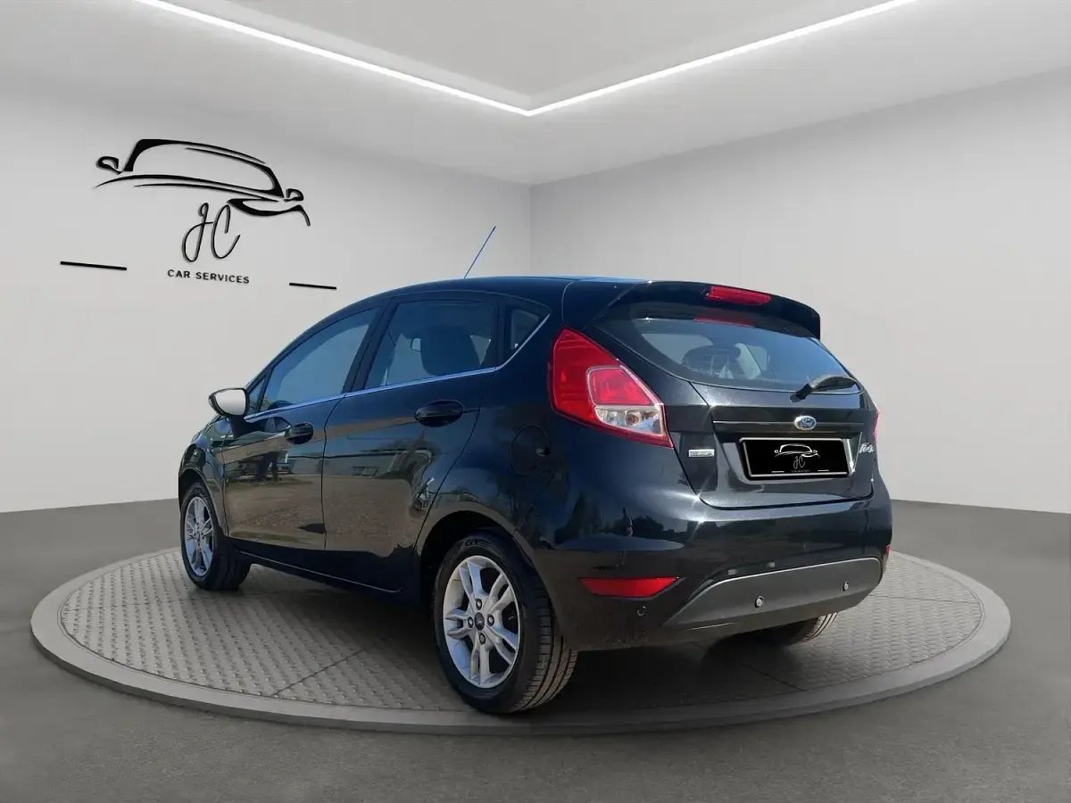 Used Ford Fiesta Zetec 2015 Black Hatchback