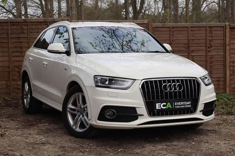 Used Audi Q3 S-Line 140 HP (102 kW) 2012 White SUV